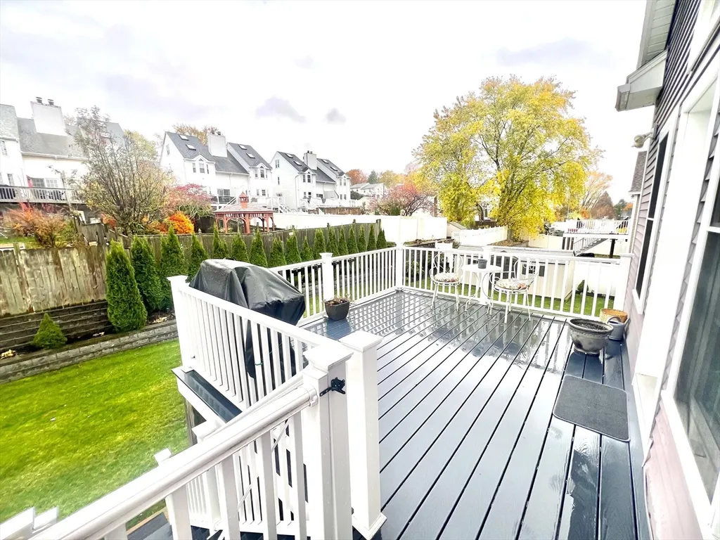 259 Oakwood Ave, Revere