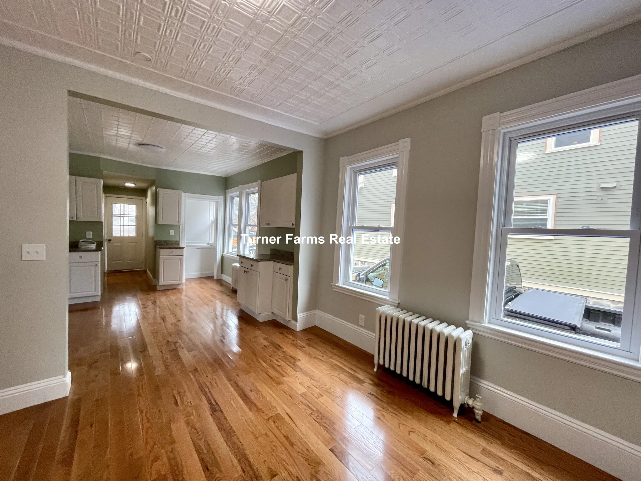 43 Martin St, Medford