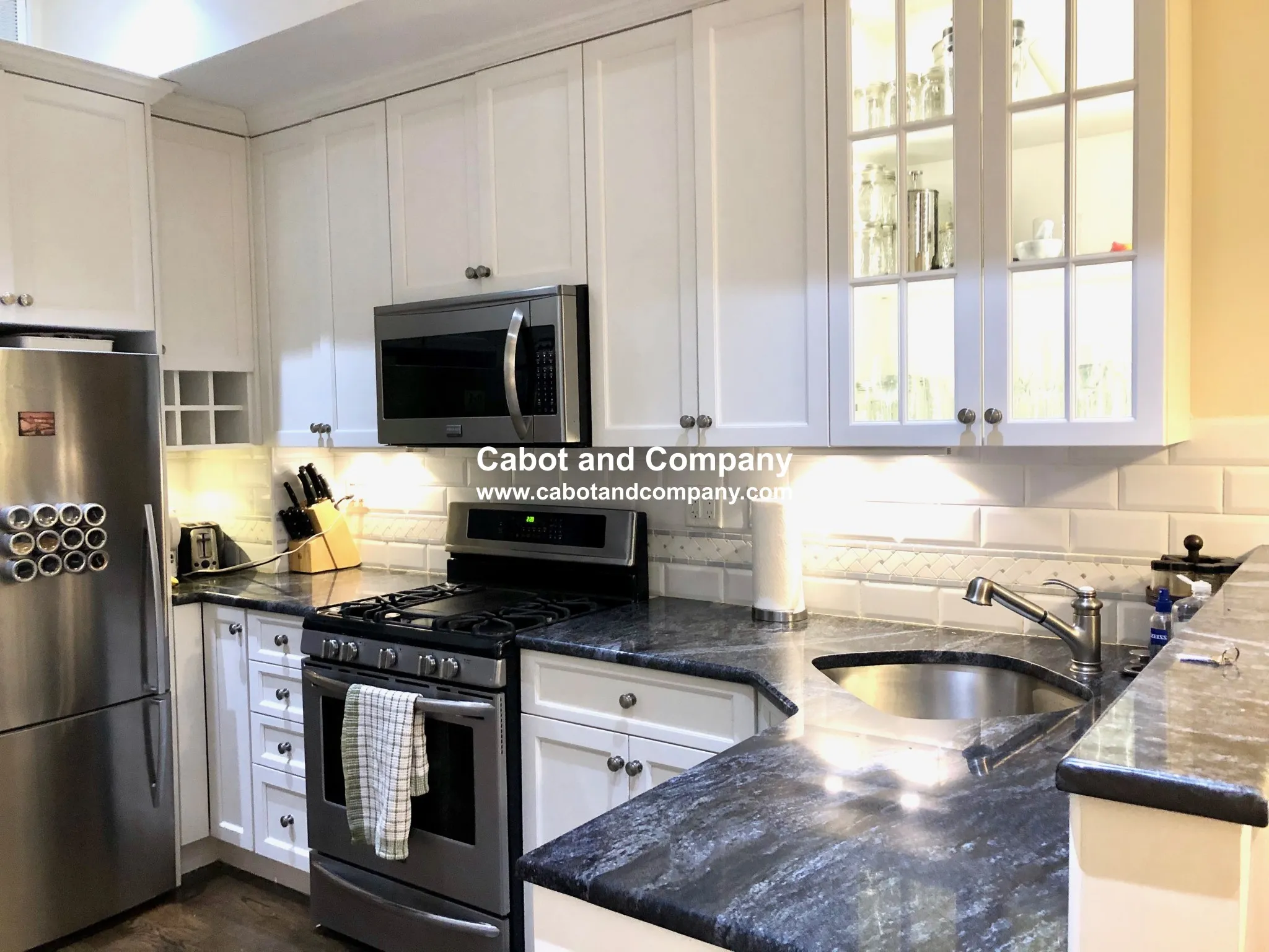 410 Columbus Ave, Columbus