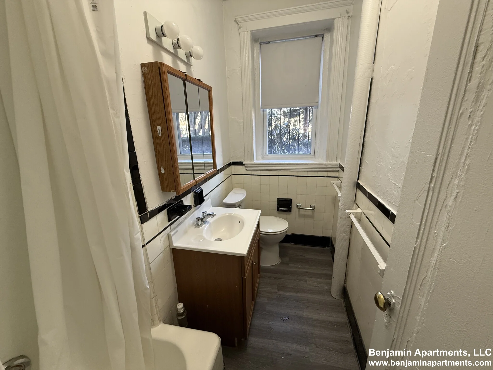 1810 Commonwealth Ave, Brighton