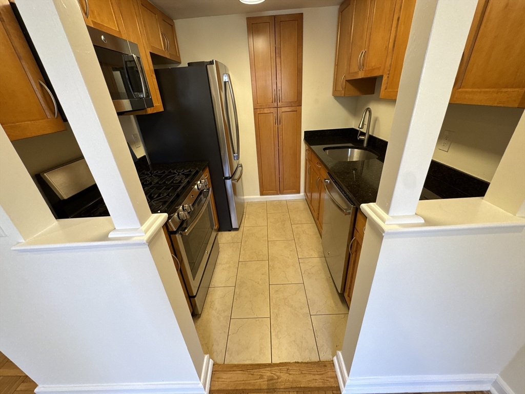 531 Vfw Pkwa, Chestnut Hill