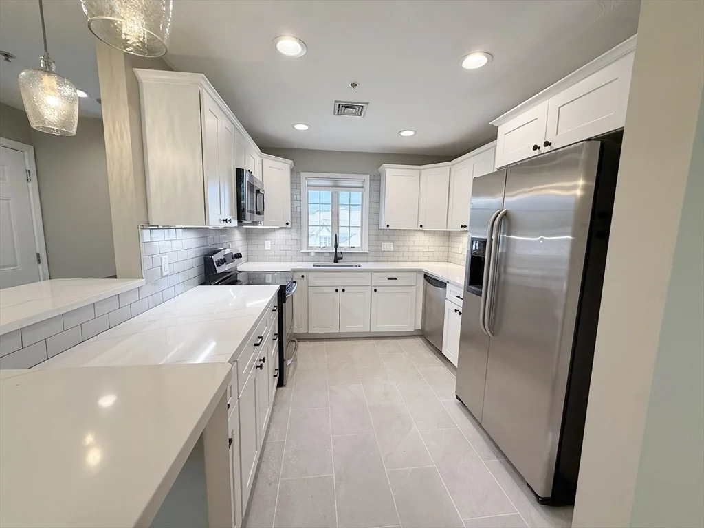 410 Salem St, Wakefield