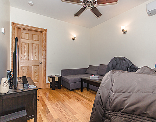 2 bed, 1 bath apartment for rent at 16 South Russell St Unit 1, Beacon Hill — photo 2 of 11