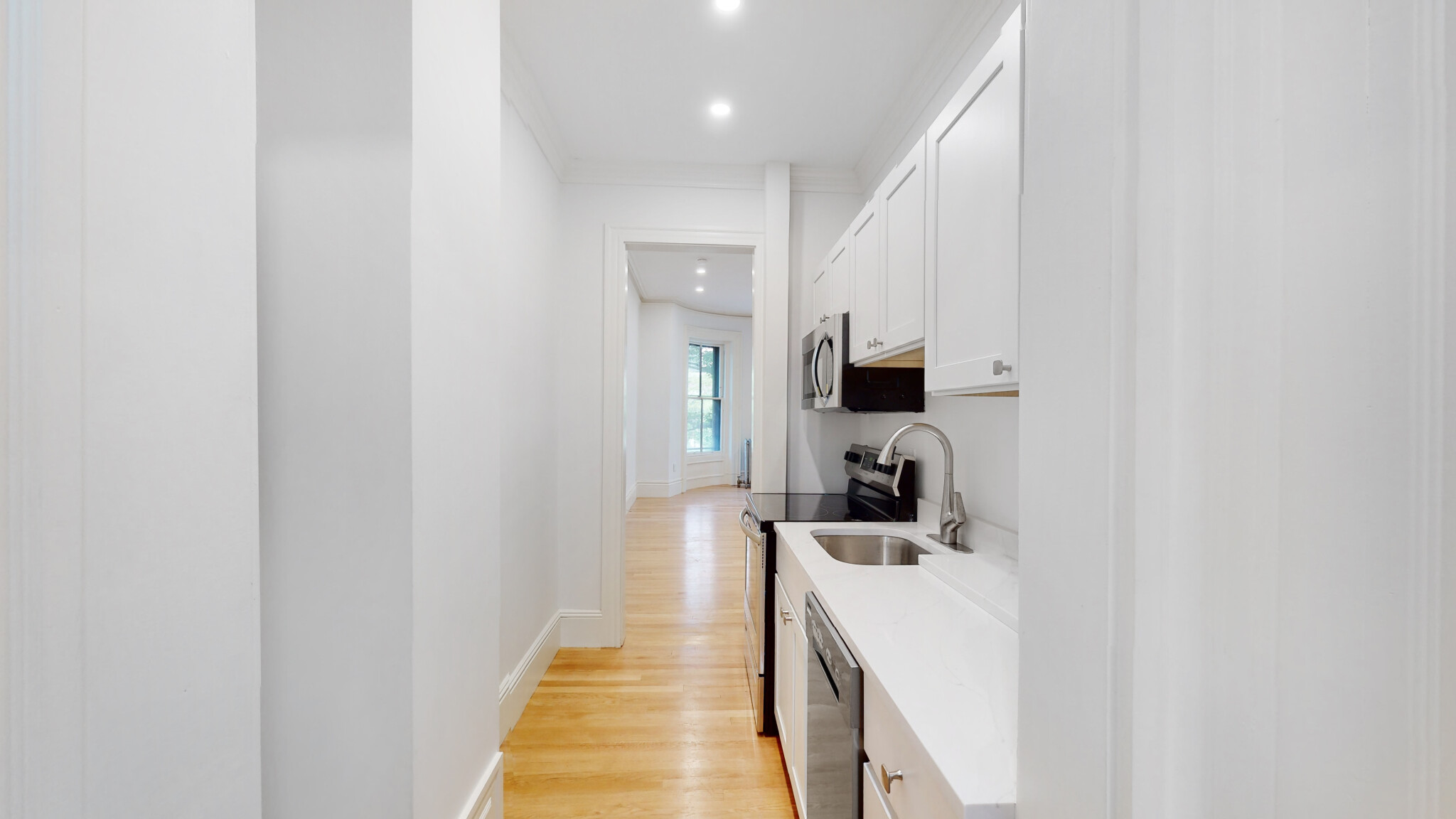 2 bed, 1 bath apartment for rent at 2 Brimmer St Unit 1.,, Back Bay