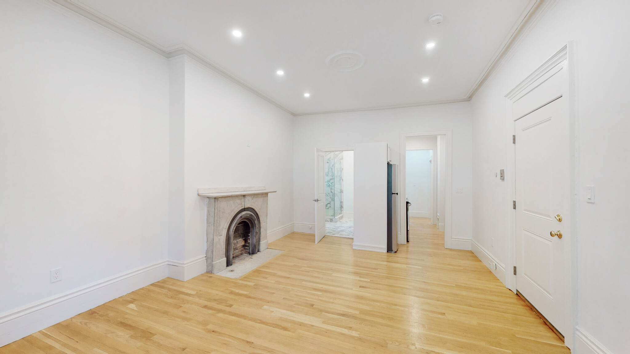 2 bed, 1 bath apartment for rent at 2 Brimmer St Unit 1,,, Back Bay — photo 2 of 3