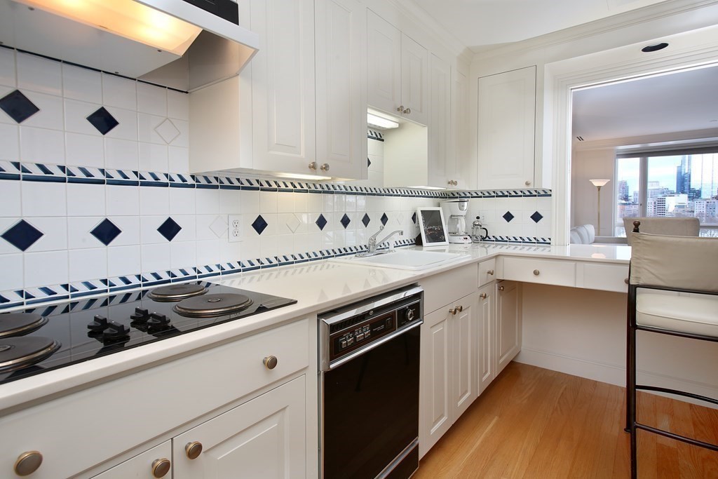 1 bed, 2 bath apartment for rent at 2 Commonwealth Ave Unit 12B, Back Bay — photo 6 of 15