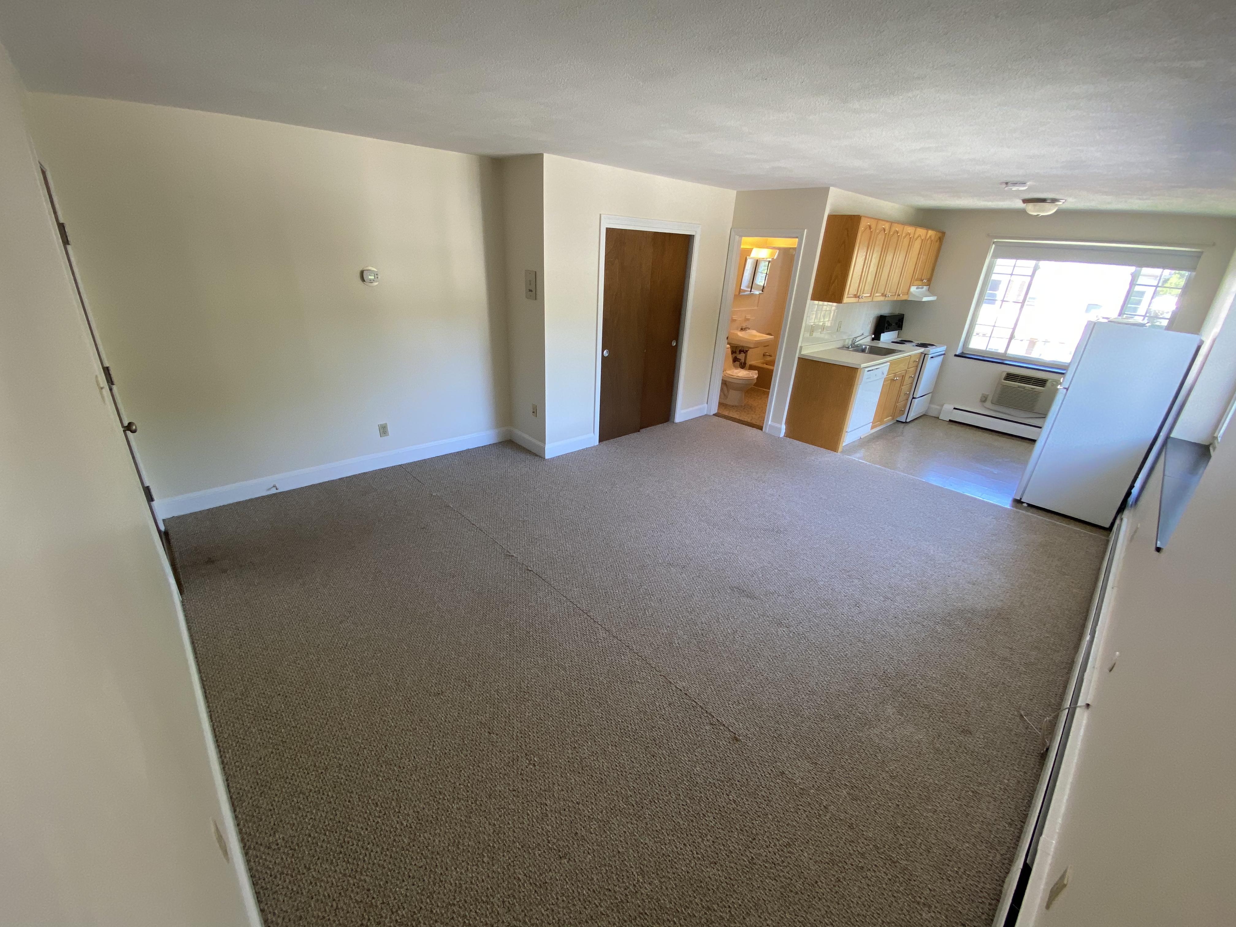 Studio bed, 1 bath apartment for rent at 4 Brattle Dr Unit 38, Arlington — photo 2 of 4