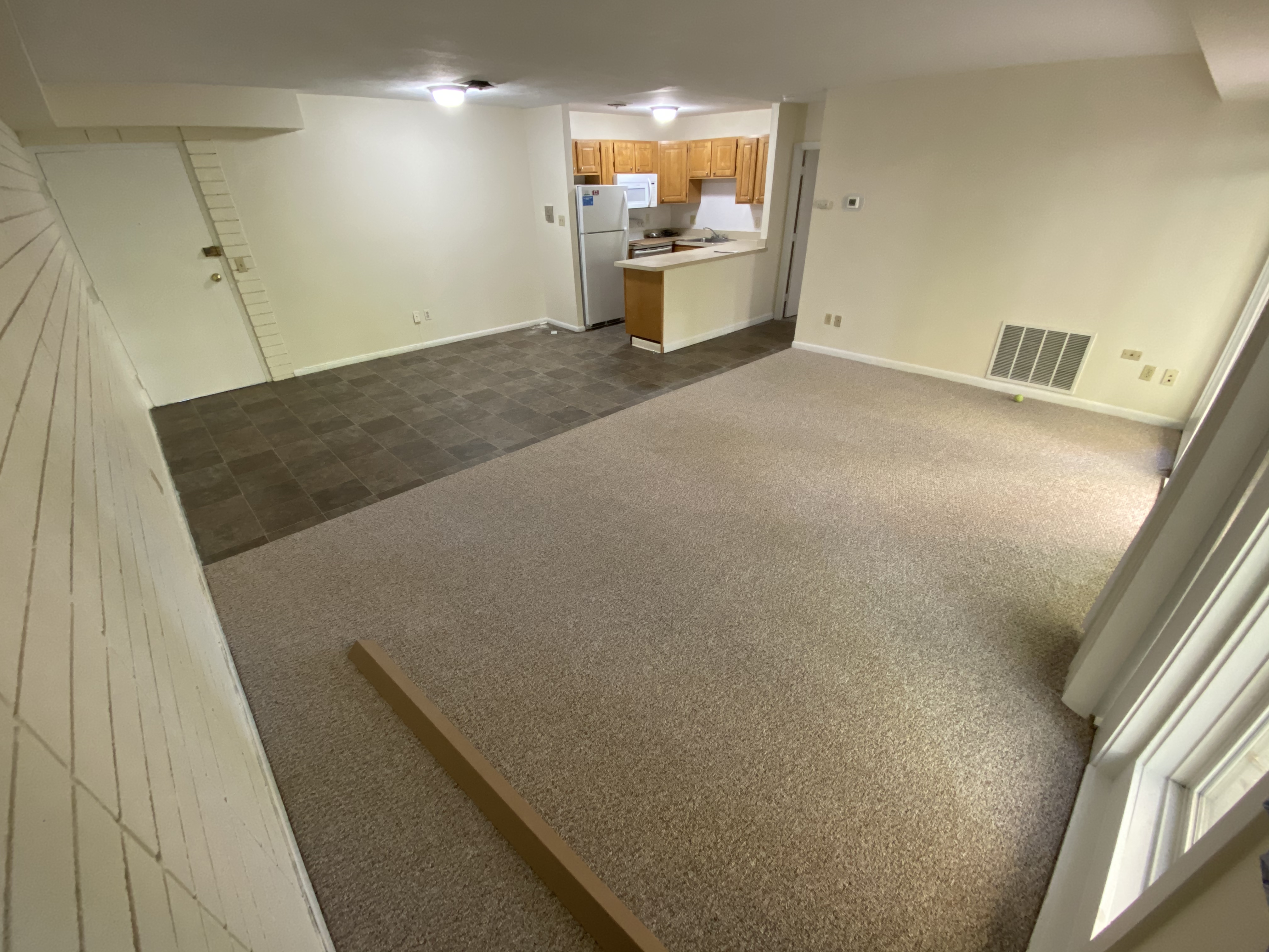 1 bed, 1 bath apartment for rent at 20 Westgate Dr Unit T4, North Woburn — photo 2 of 8