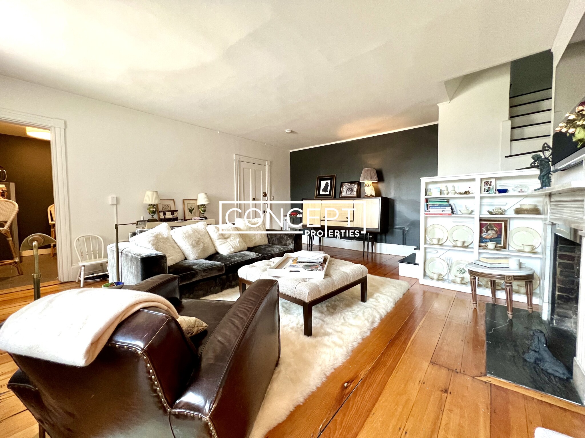 2 Joy St, Beacon Hill