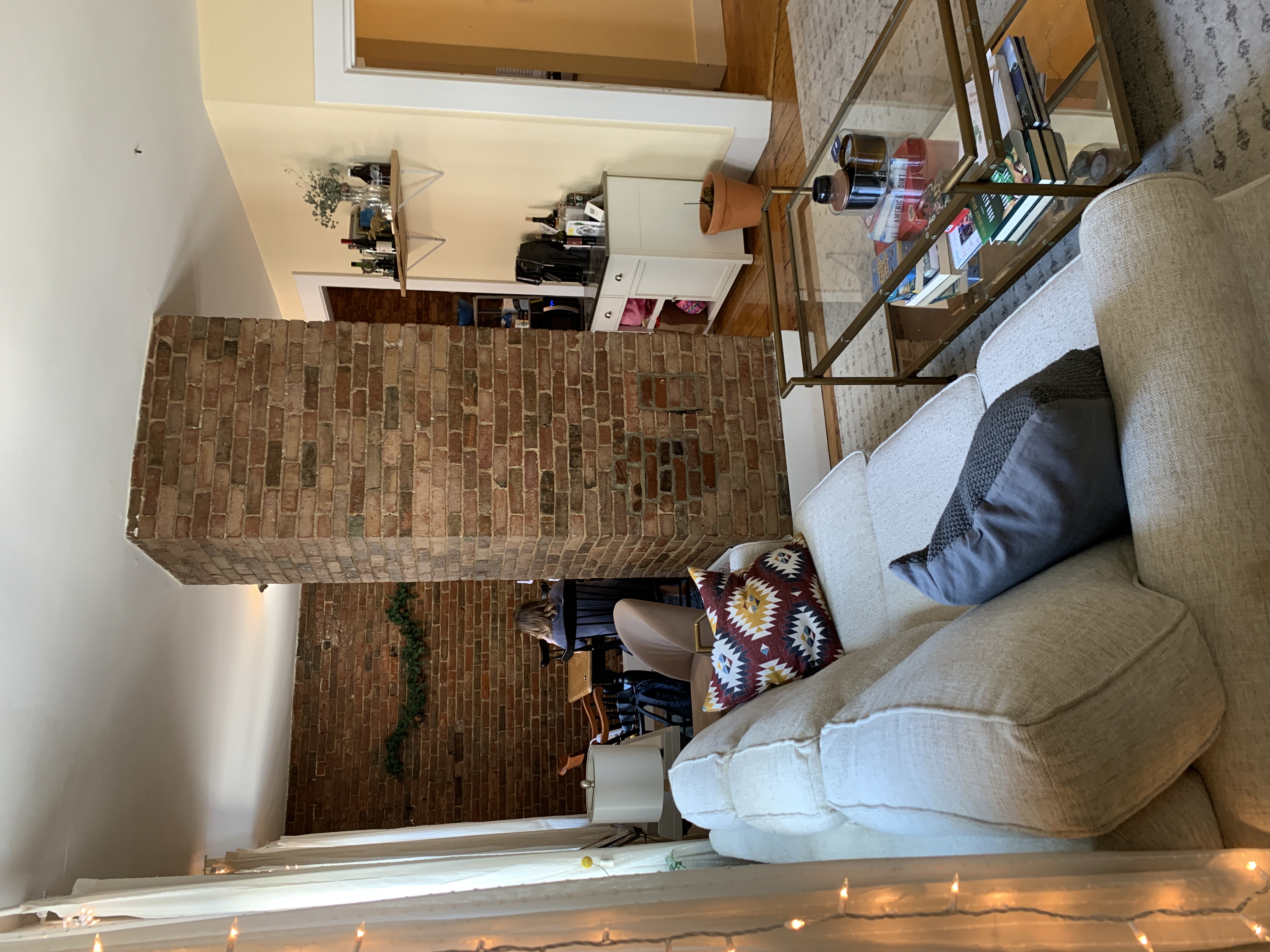 2 bed, 1 bath apartment for rent at 2 Pearl St Unit 3, Charlestown — photo 17 of 21