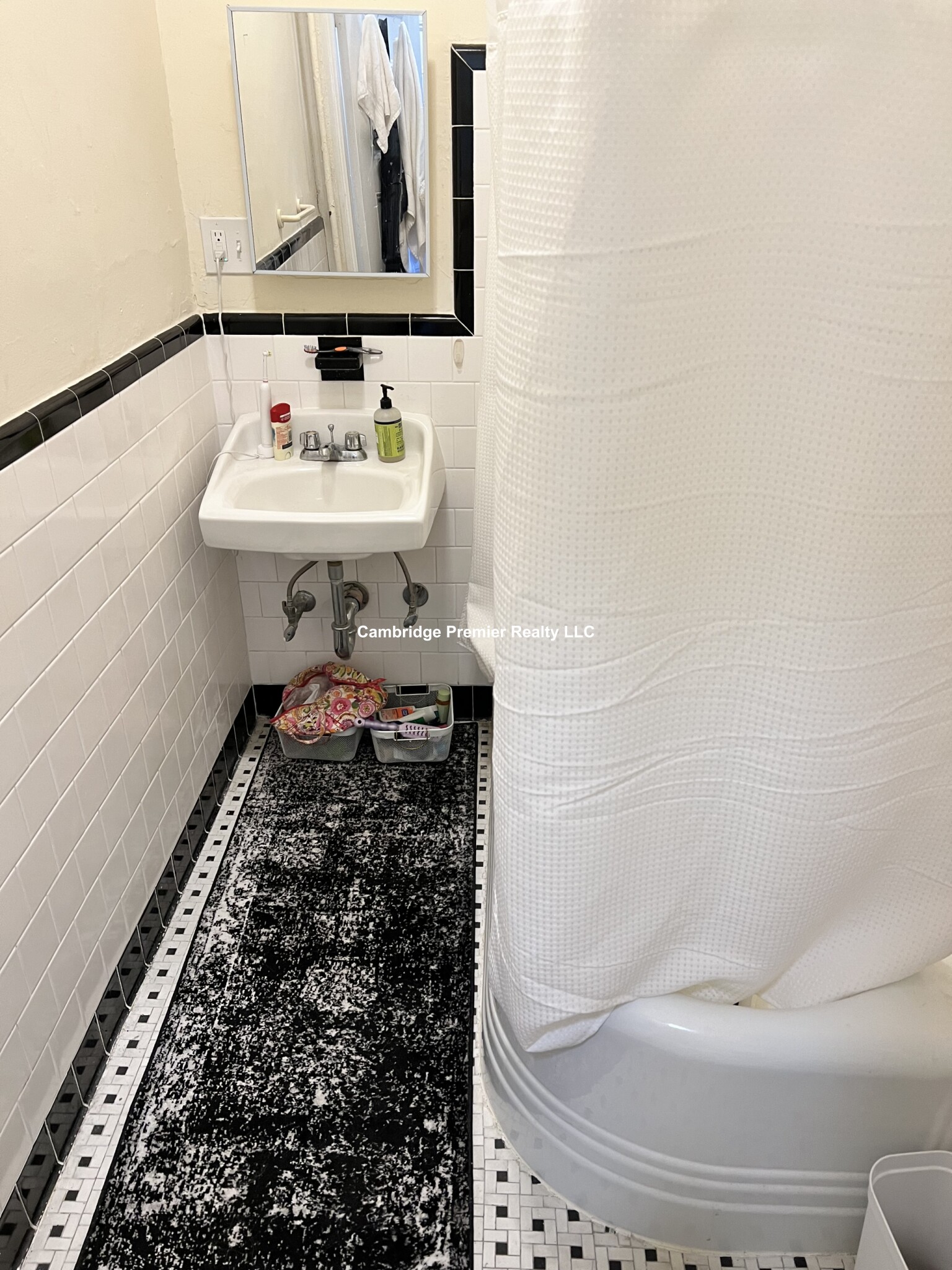 2 Ware St, Mid-Cambridge