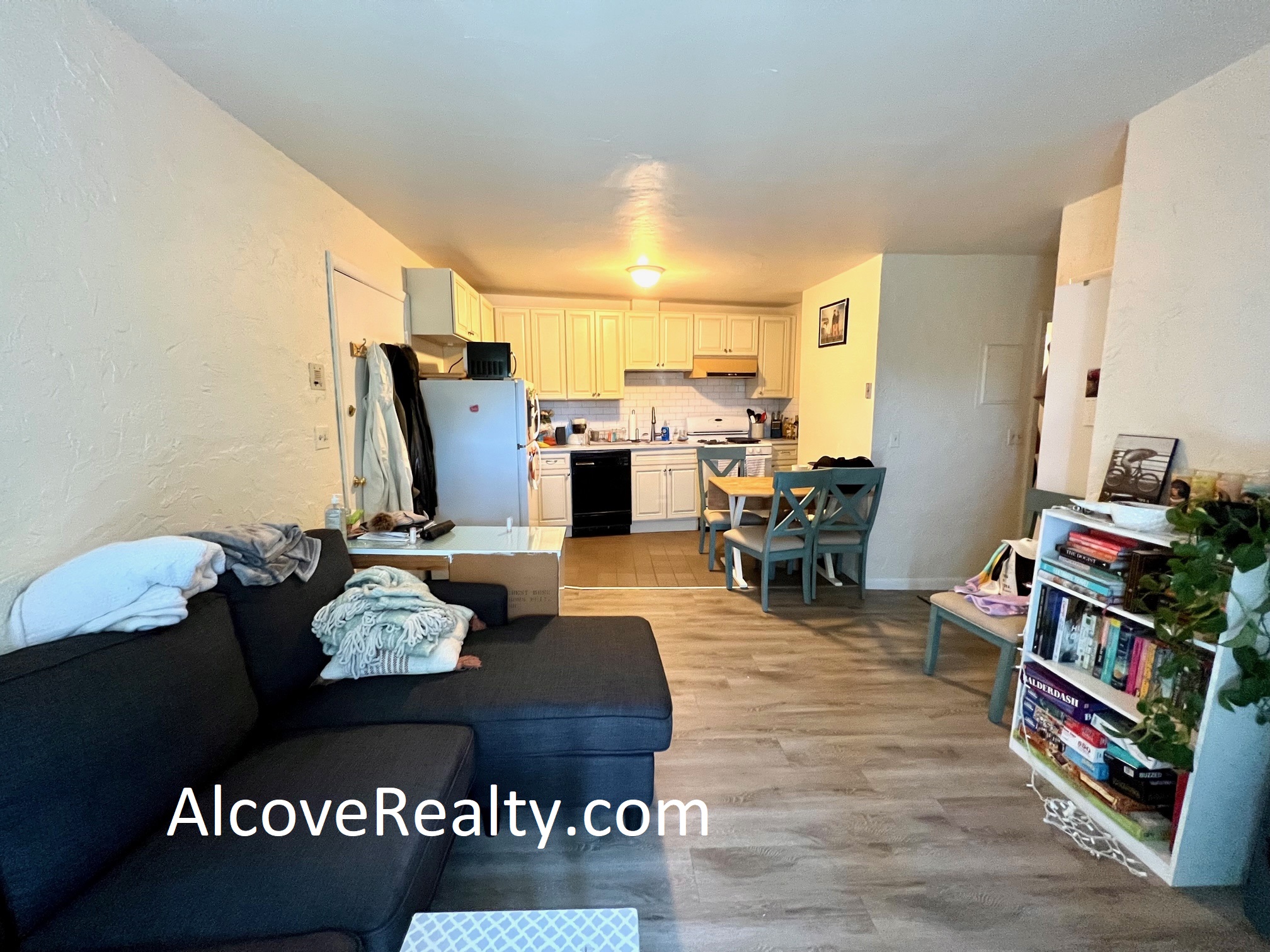 2 bed, 1 bath apartment for rent at 9 Holland St Unit 3A, Davis Square — photo 2 of 11