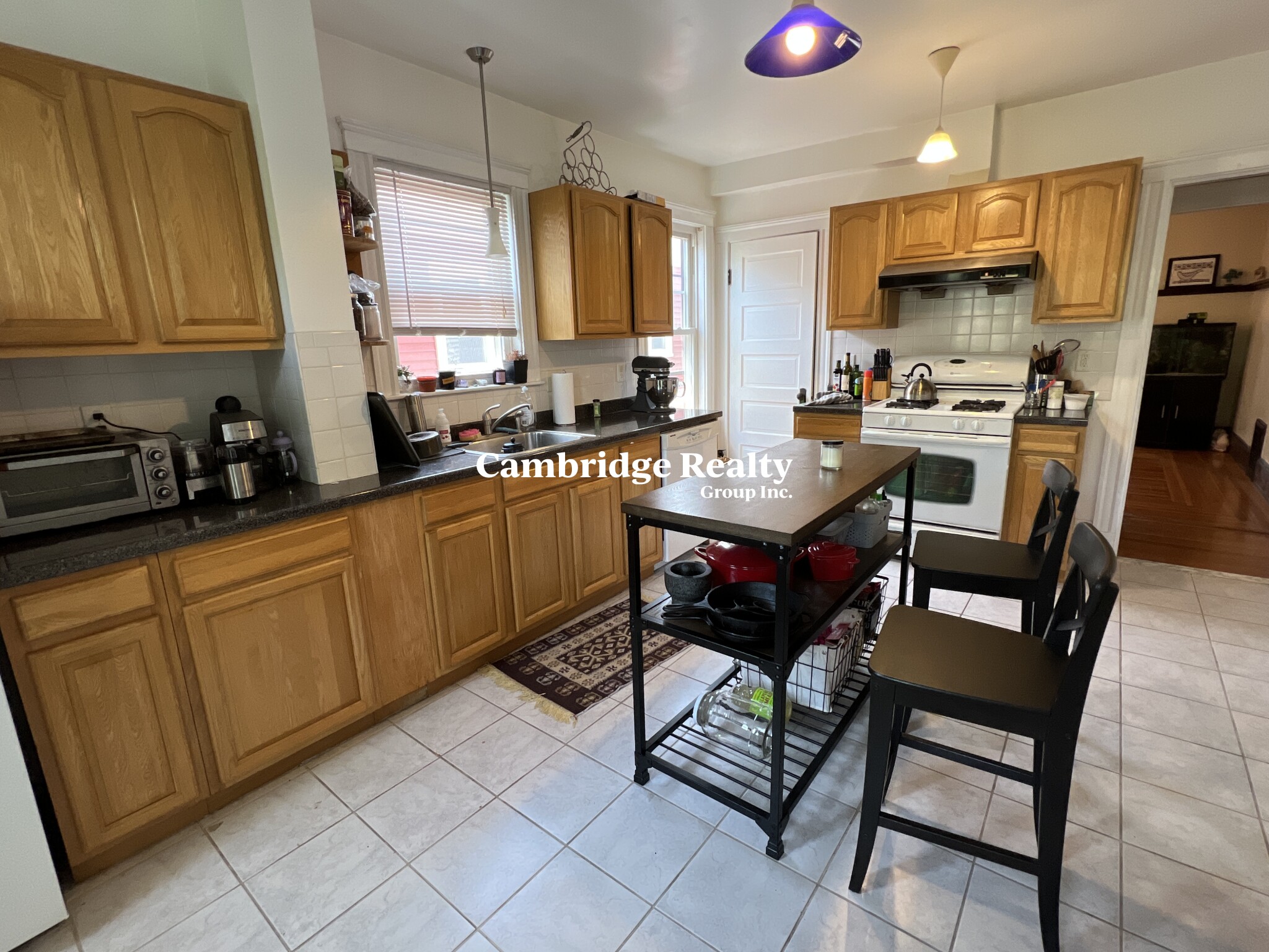 28 Washburn Ave, North Cambridge