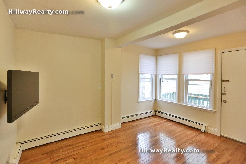 2.5 bed, 1 bath apartment for rent at 365 Meridian St Unit 2, East Boston — photo 2 of 6