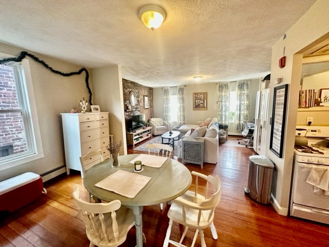 2 bed, 1 bath apartment for rent at 435 Hanover Unit 5, North End — photo 2 of 18