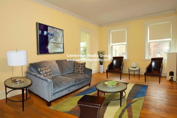 2 bed, 1 bath apartment for rent at 26 Chauncy St Unit 1A, Neighborhood Nine