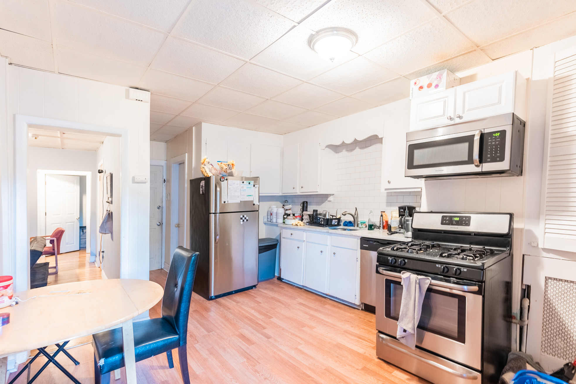 3 bed, 1 bath apartment for rent at 17 Frankfort St Unit 2, East Boston — photo 2 of 6