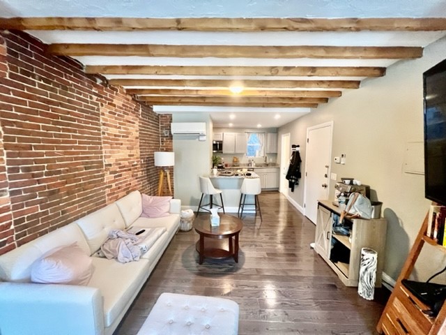 1 bed, 1 bath apartment for rent at 353 Hanover St Unit 3, North End — photo 2 of 14