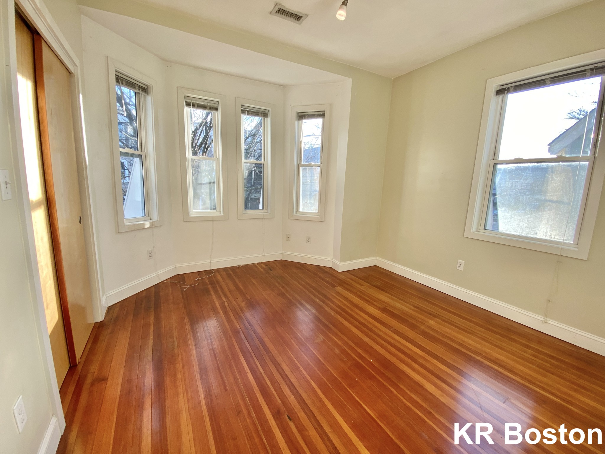 4 bed, 2 bath apartment for rent at 2 Wadsworth St Unit 2, Allston — photo 9 of 9