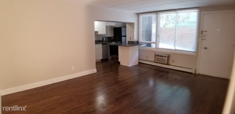 1 bed, 1 bath apartment for rent at 345 Harvard St Unit 1BX, Harvard Square — photo 3 of 7