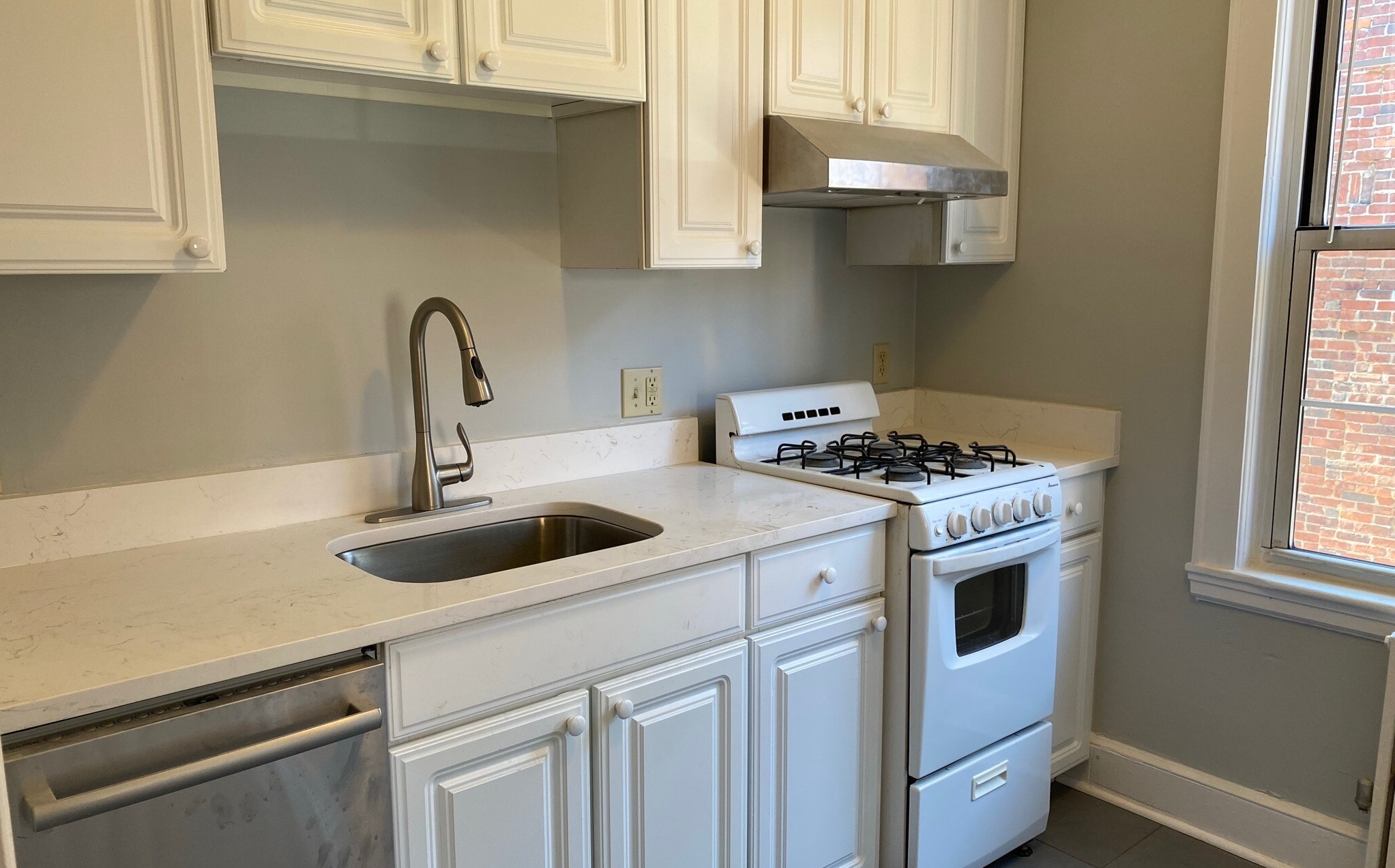 346 Harvard St, Mid-Cambridge