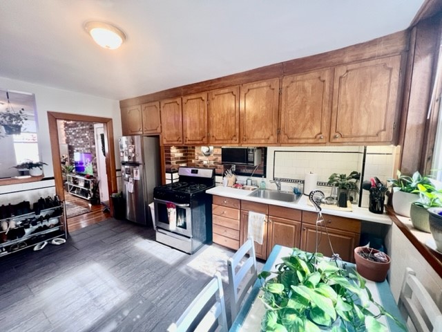 170 Endicott St, North End