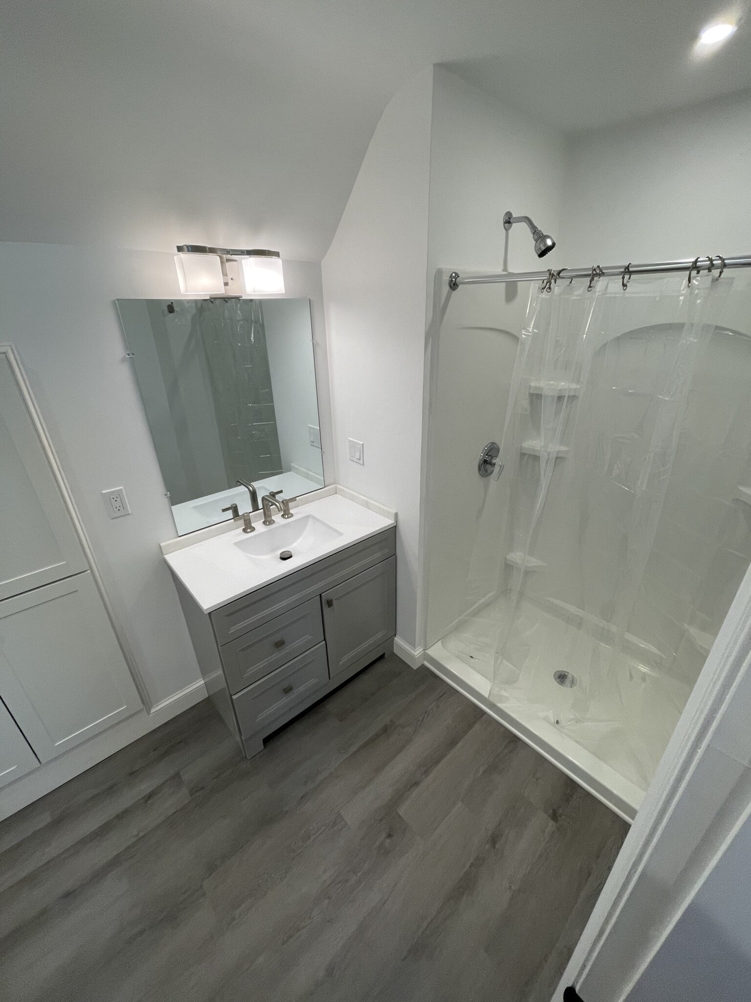 1 bed, 1 bath apartment for rent at 88 Wallingford Rd Unit 3, Brighton — photo 5 of 12