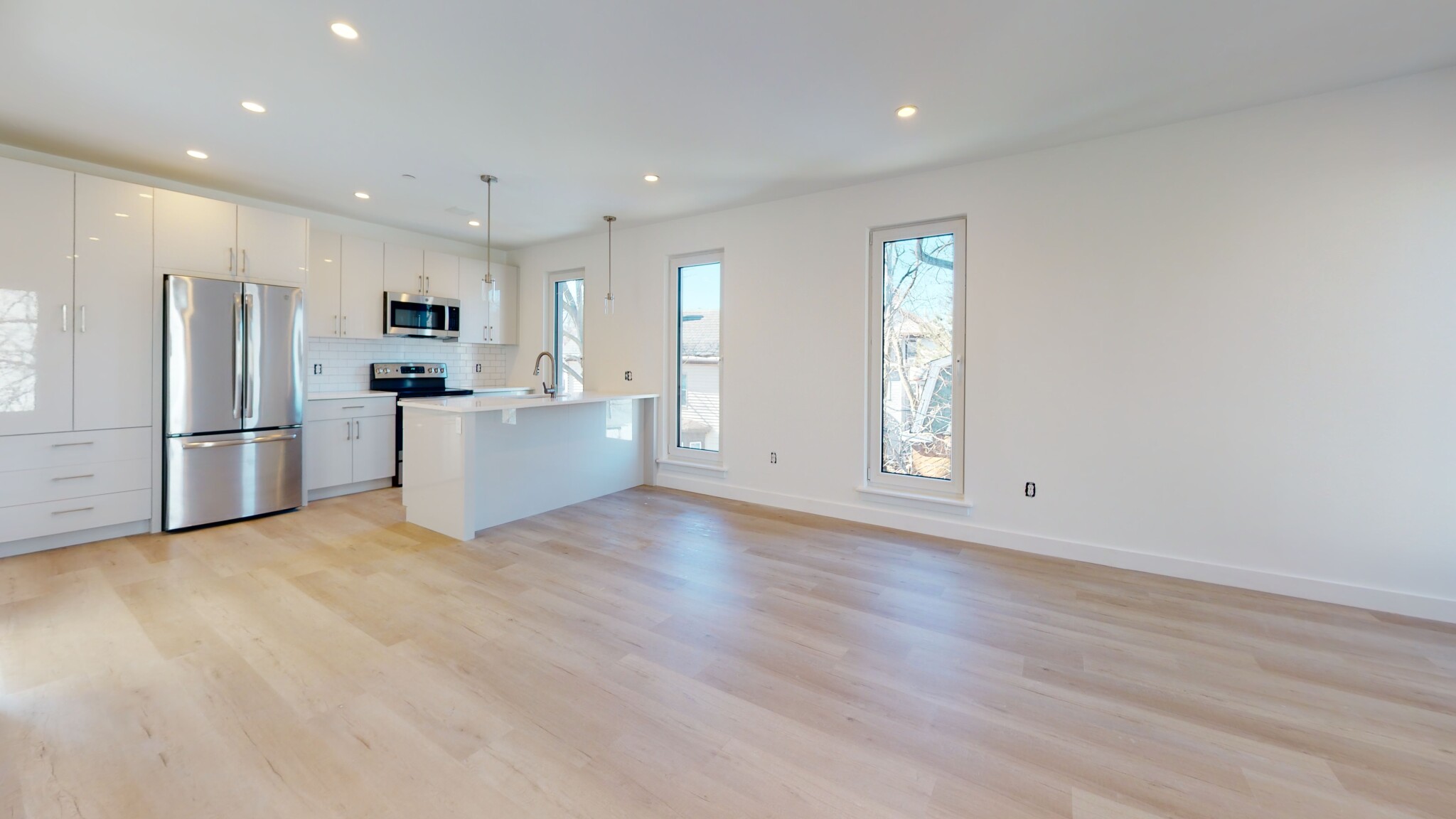 4 bed, 2 bath apartment for rent at 32 Marcella St Unit 3, Roxbury — photo 1 of 6