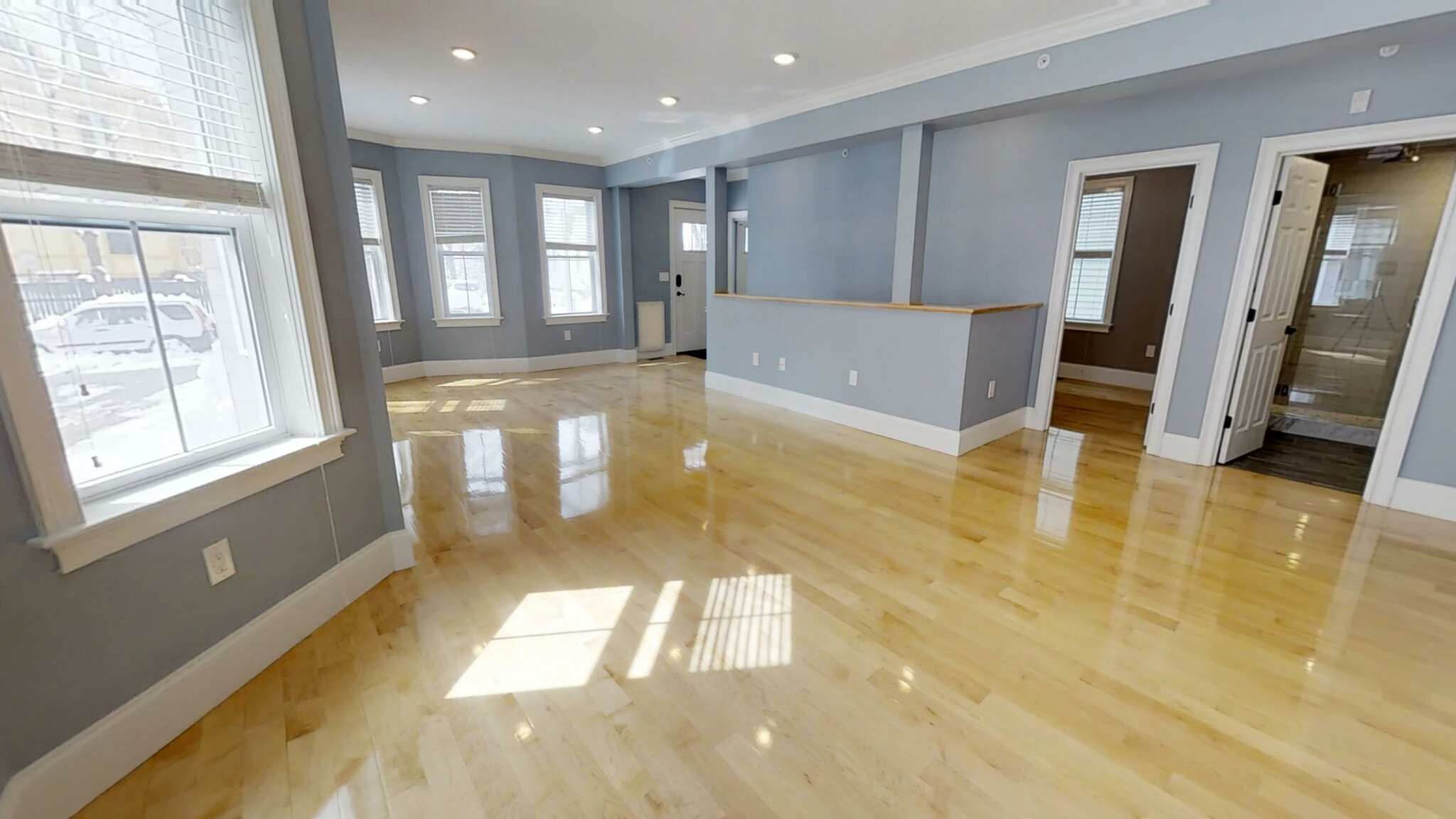 6 bed, 2 bath apartment for rent at 138 Elm Unit 1, Porter Square — photo 7 of 8