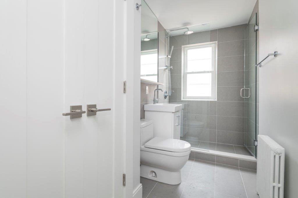 3 bed, 1 bath apartment for rent at 16 Kirkwood Unit 9, Brighton — photo 4 of 7