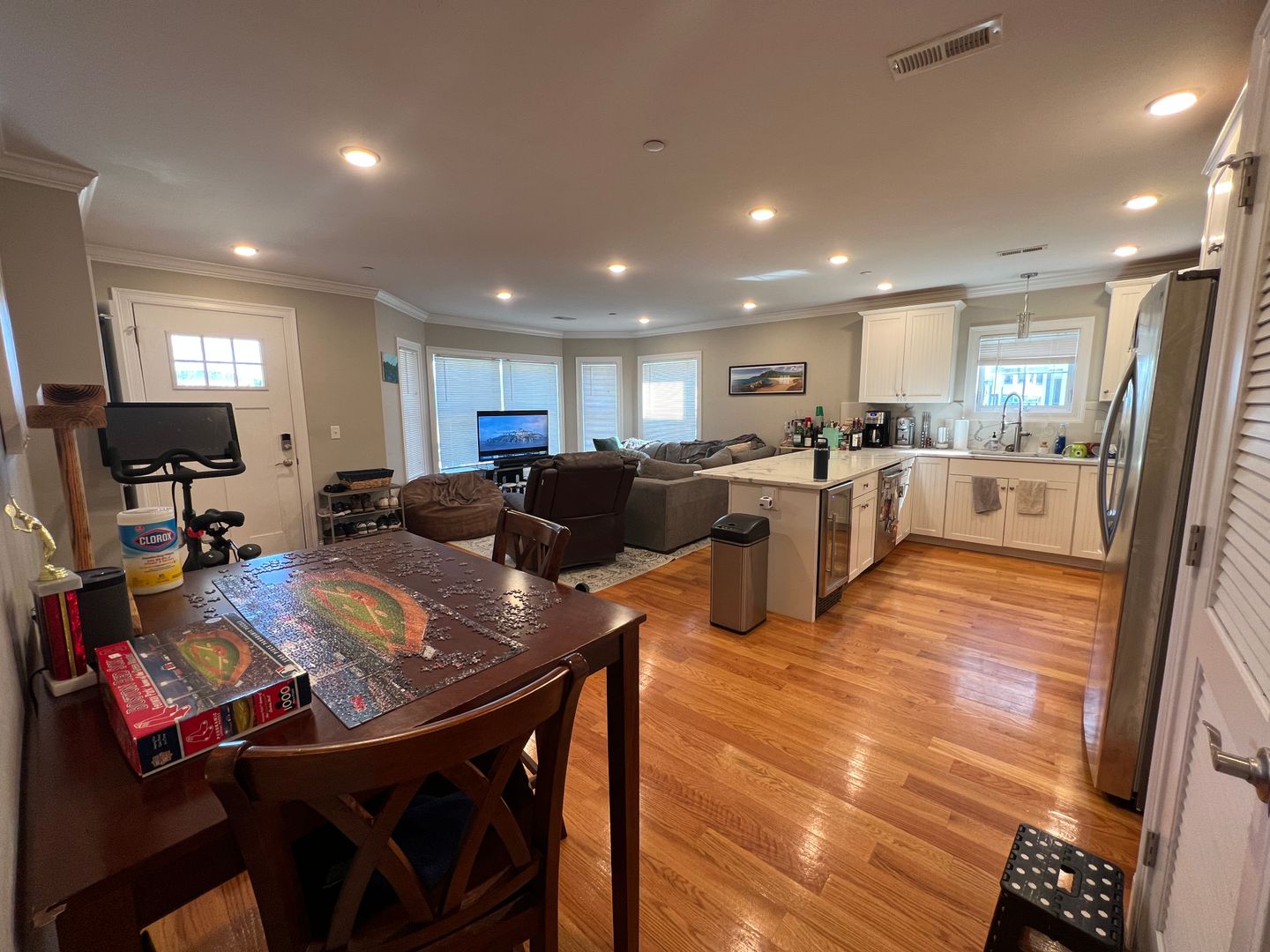 4 bed, 2 bath apartment for rent at 116 Holland St Unit 1, Davis Square — photo 2 of 21