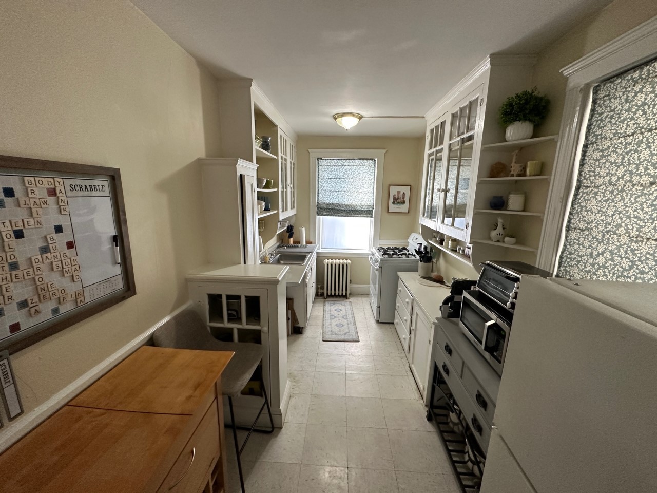 1 bed, 1 bath apartment for rent at 77 Chester St Unit 5, Allston — photo 2 of 7