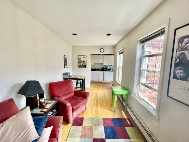 3 bed, 1.5 bath apartment for rent at 19 Sheafe St Unit 4, North End — photo 2 of 18