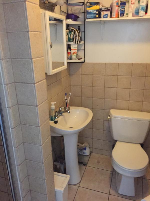2 bed, 1 bath apartment for rent at 38 Cooper St Unit 2, North End — photo 2 of 3
