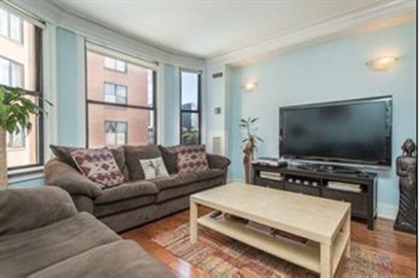 2 bed, 2 bath apartment for rent at 390 Commonwealth Ave Unit 301, Back Bay — photo 2 of 6