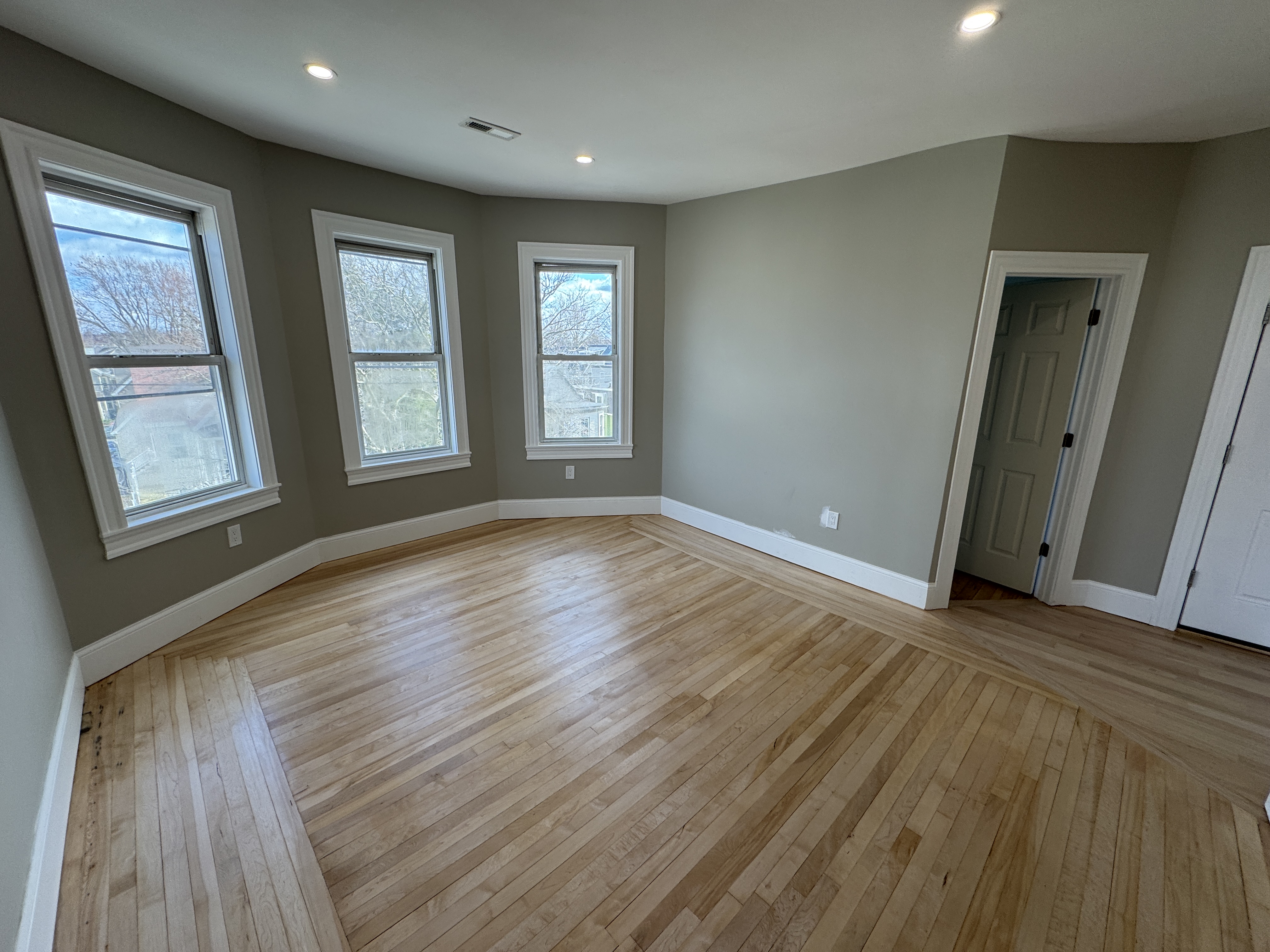 29 Cameron Ave, Teele Square