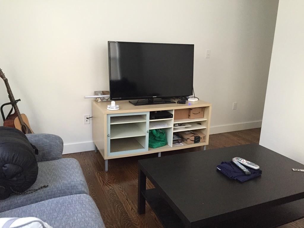 3 bed, 1.5 bath apartment for rent at 15 Marney St Unit 2T, Wellington-Harrington — photo 2 of 7