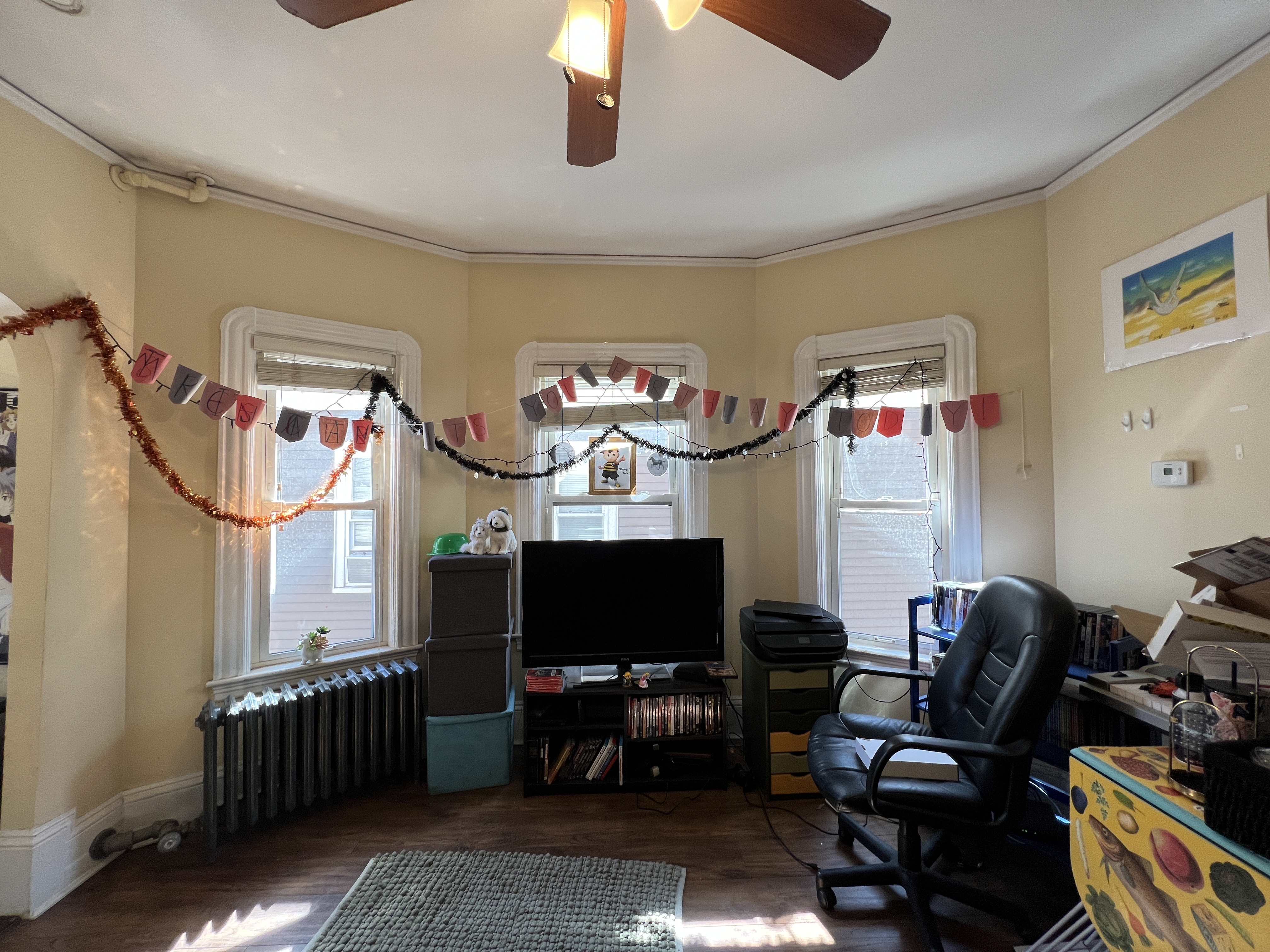 3 bed, 1 bath apartment for rent at 21 Chandler St Unit 1, Davis Square — photo 3 of 10