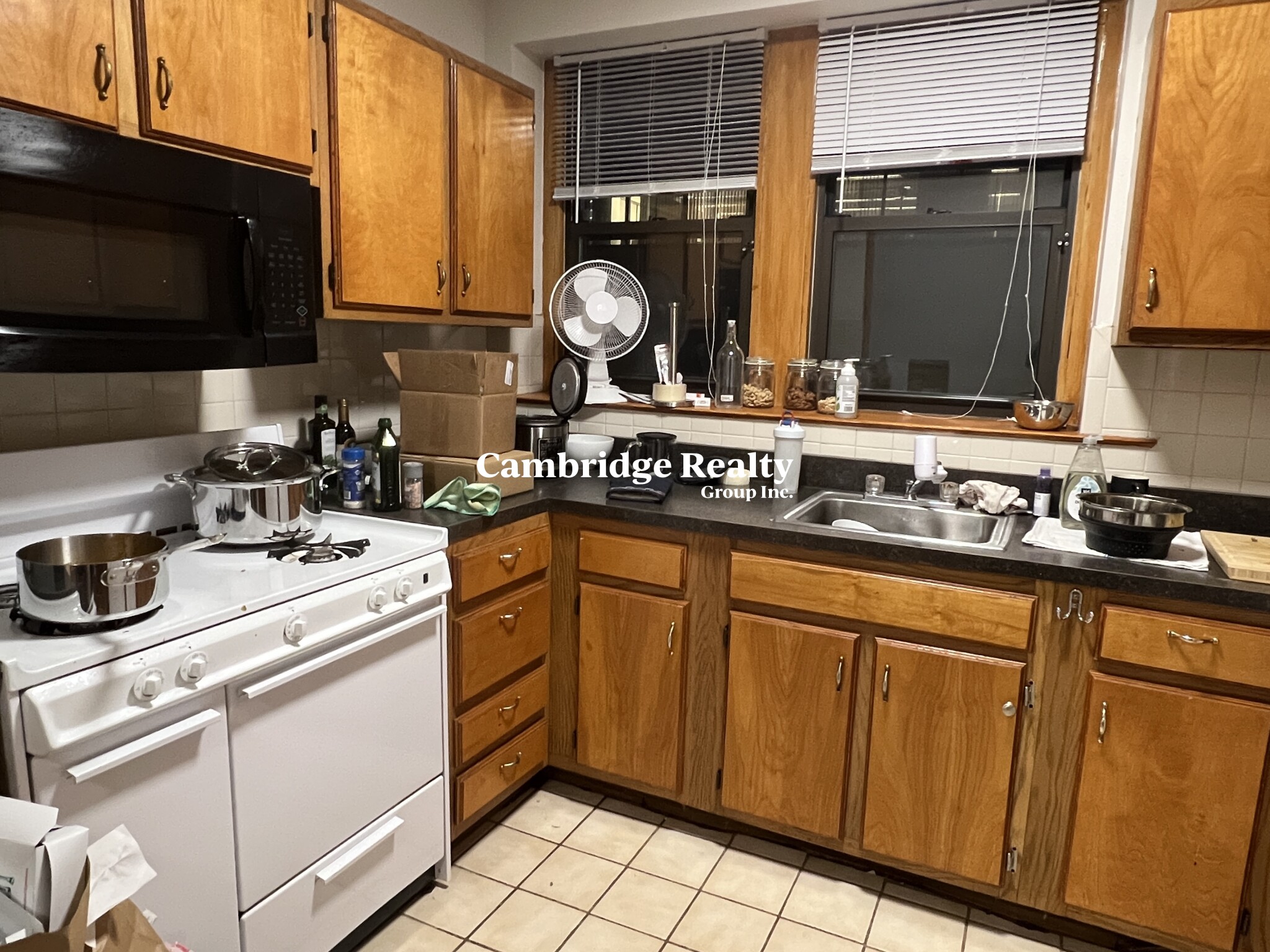 3.5 bed, 2 bath apartment for rent at 1010 Massachusetts Ave Unit 11T, Riverside