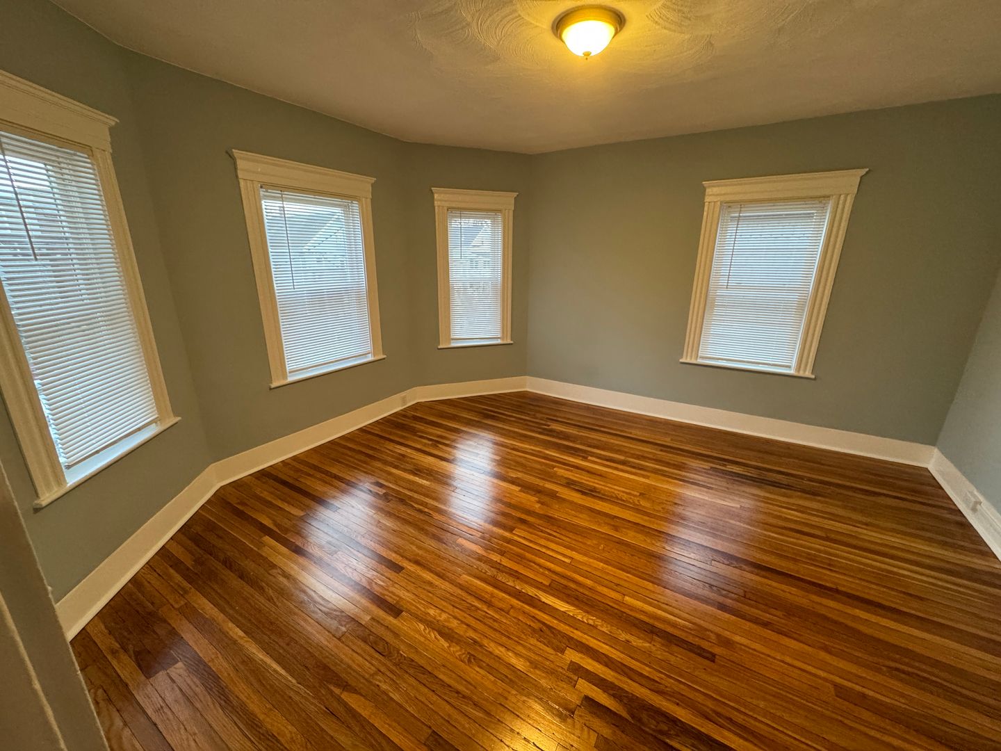 35 Cameron Ave, Teele Square