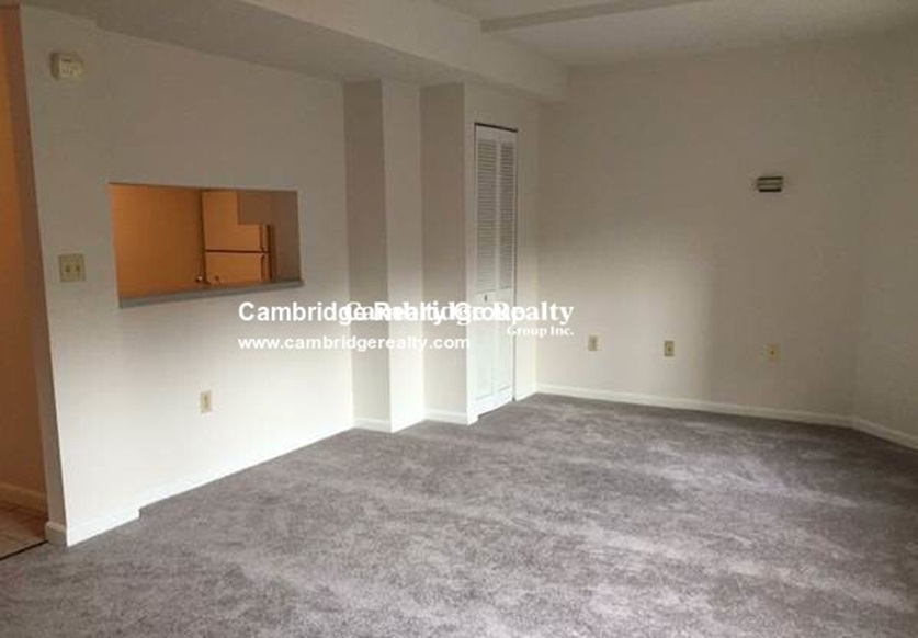 175 Beacon St, Ward Two