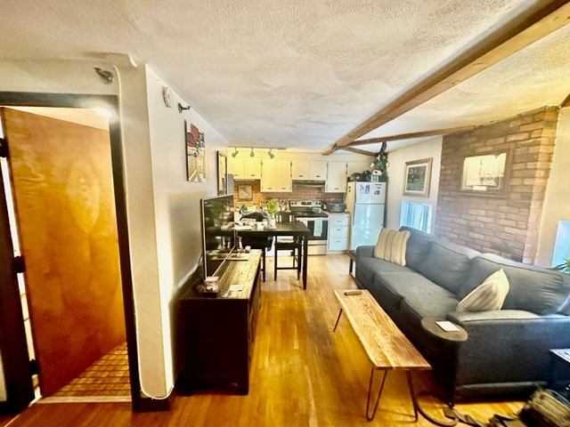 1 bed, 1 bath apartment for rent at 8 Harris St Unit 1, North End — photo 2 of 15