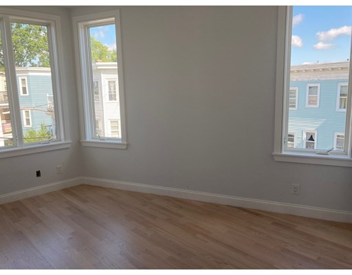 2 bed, 2 bath apartment for rent at 4383 Washington Unit 2, Roslindale — photo 7 of 11