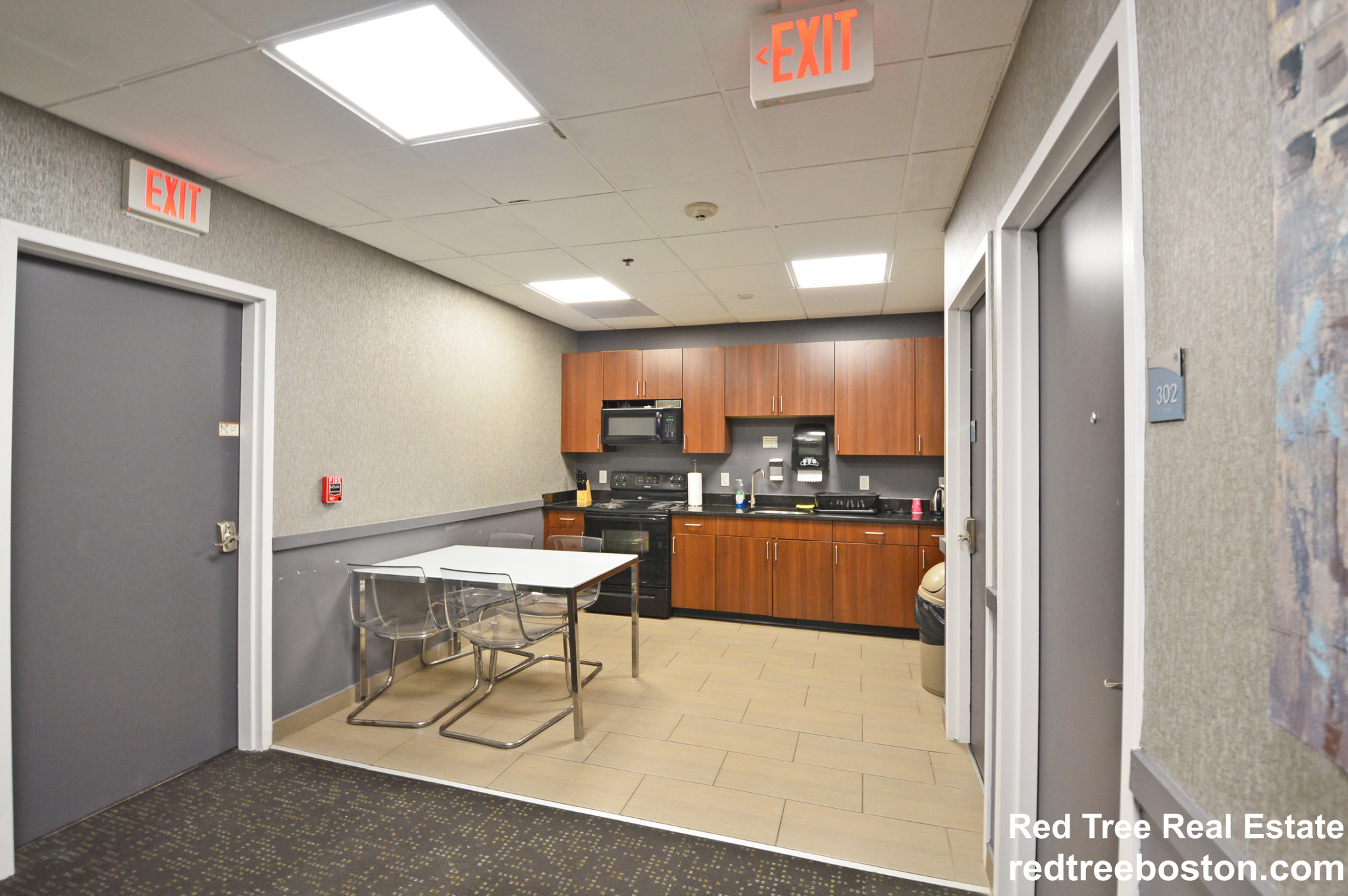 Studio bed, 1 bath apartment for rent at 29 Temple Pl Unit 504, Theatre District — photo 5 of 6