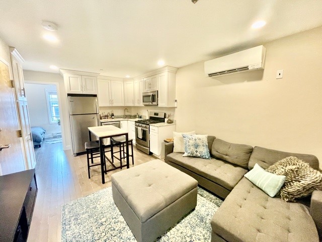 2 bed, 2 bath apartment for rent at 3 Stillman Pl Unit 4, North End — photo 1 of 19