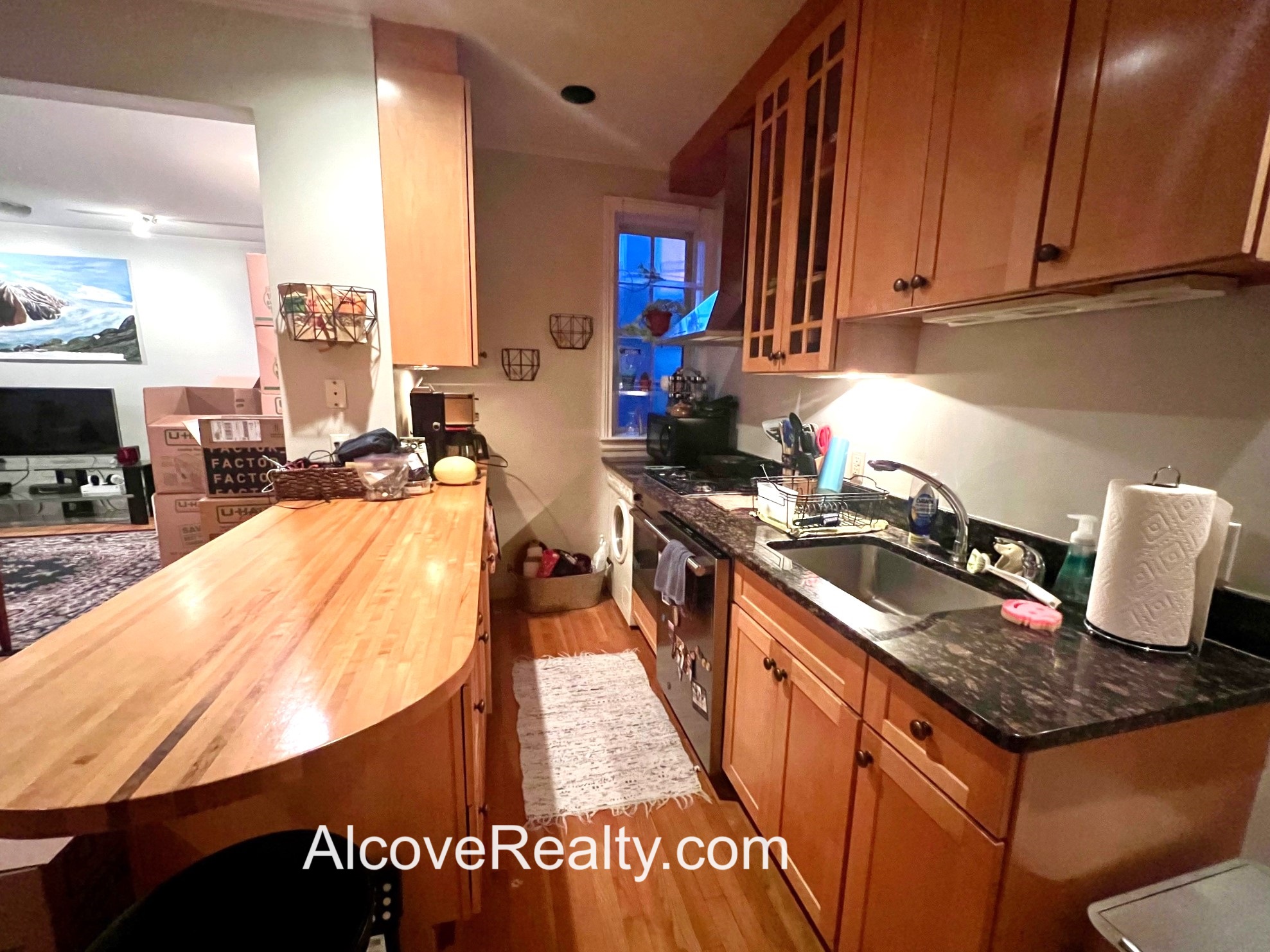 1 bed, 1 bath apartment for rent at 54 Concord Ave Unit 34, Observatory Hill — photo 2 of 14