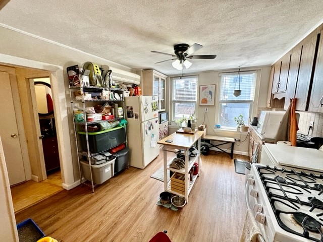 1 bed, 1 bath apartment for rent at 2 Baldwin Pl Unit 4R, North End — photo 2 of 21
