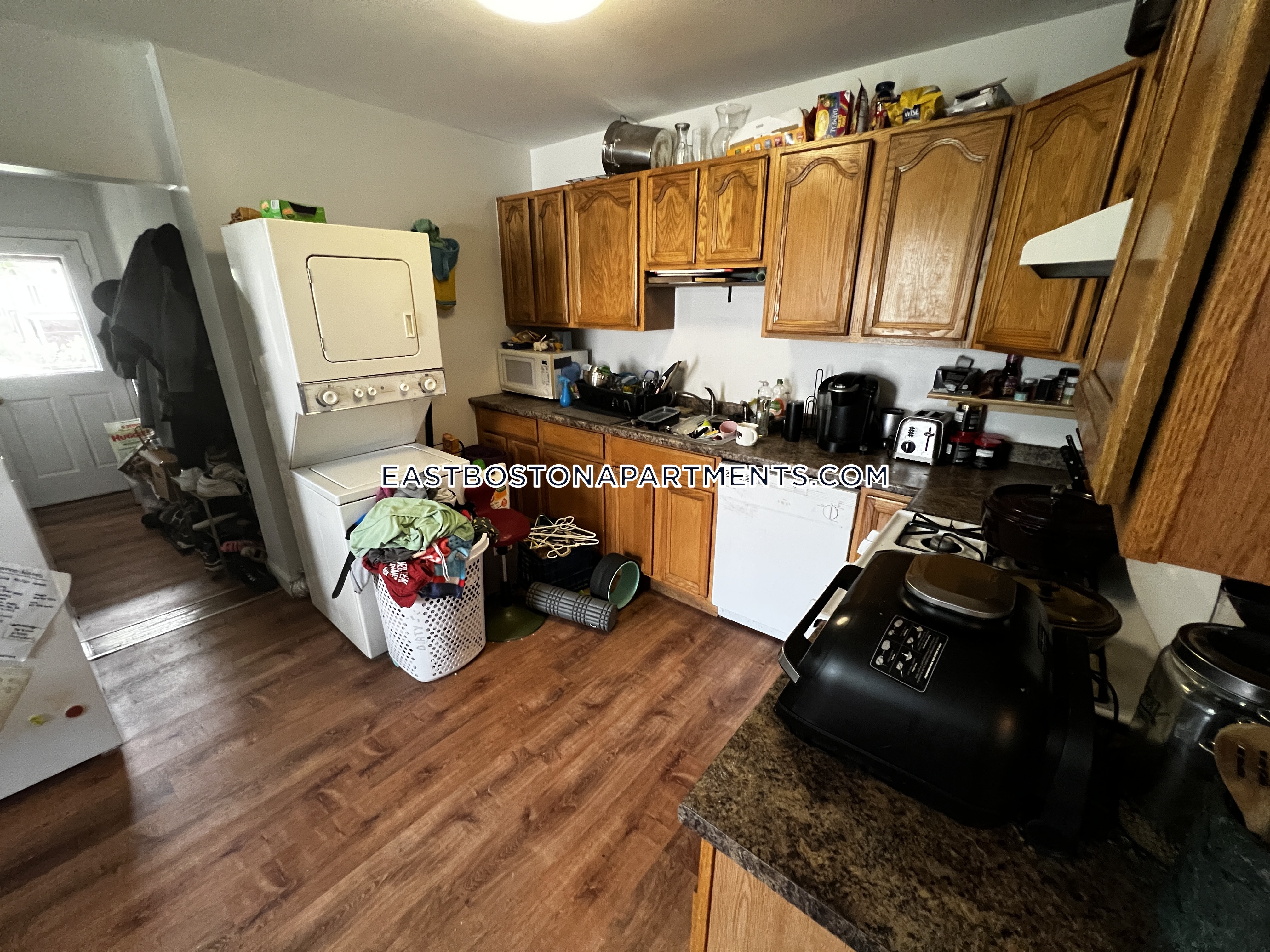 2 bed, 1 bath apartment for rent at 103 Addison St, East Boston — photo 3 of 11