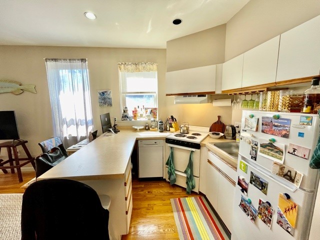 1 bed, 1 bath apartment for rent at 10 Garden Ct Unit 6, North End — photo 2 of 12