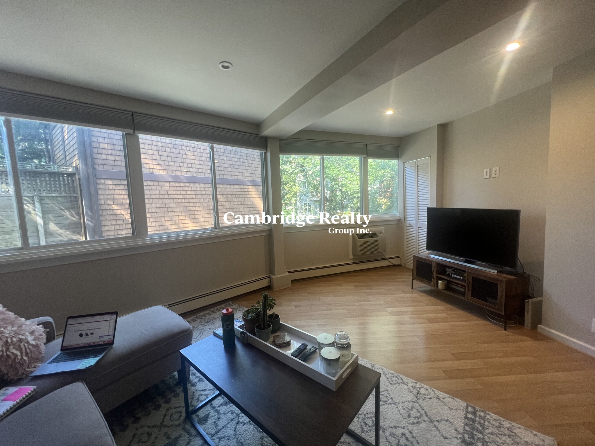 2 bed, 1 bath apartment for rent at 516 Green St Unit 1B, Central Square — photo 3 of 18